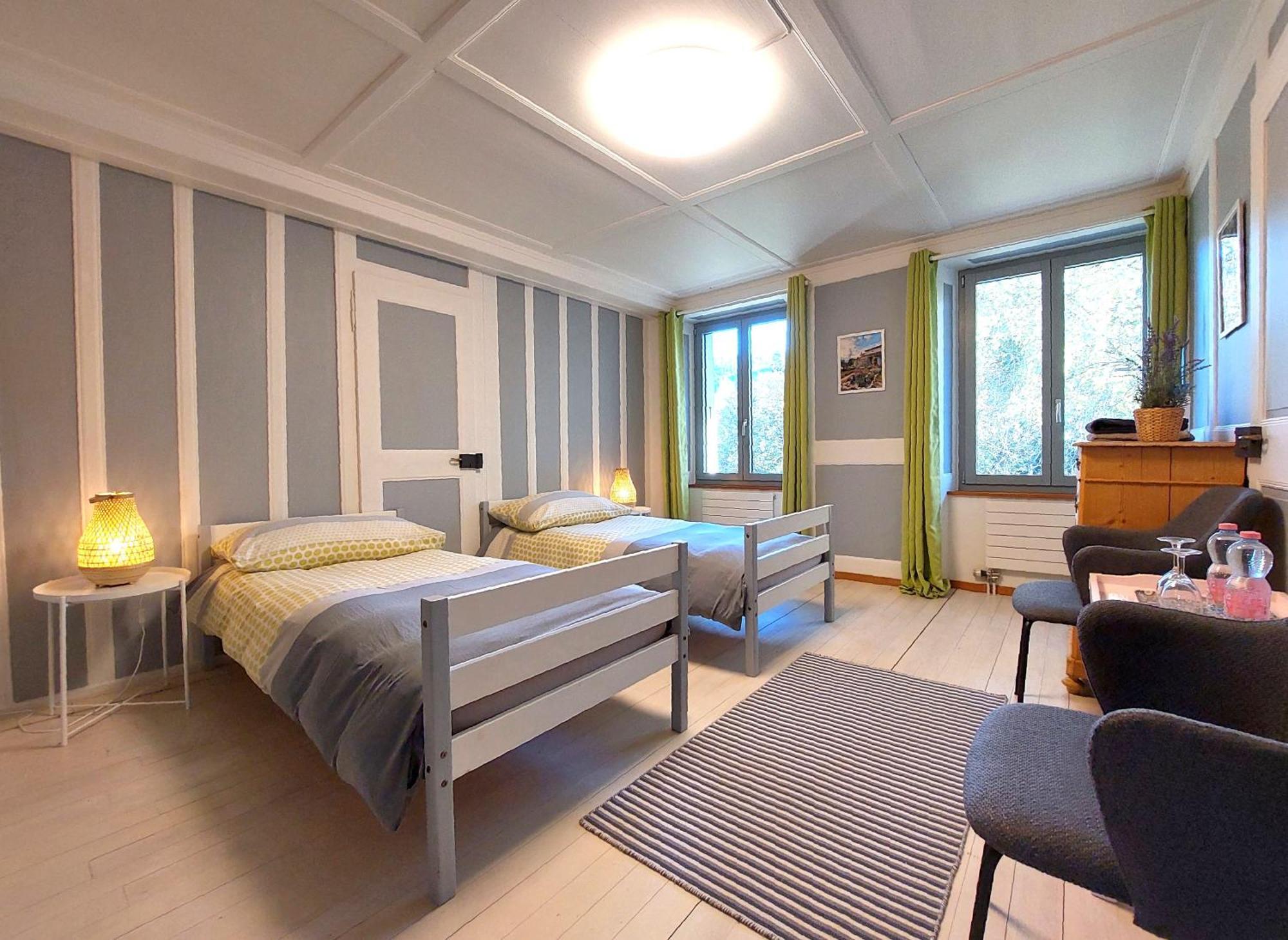 Chambres D'Hotes T'22 Fleurier Buitenkant foto
